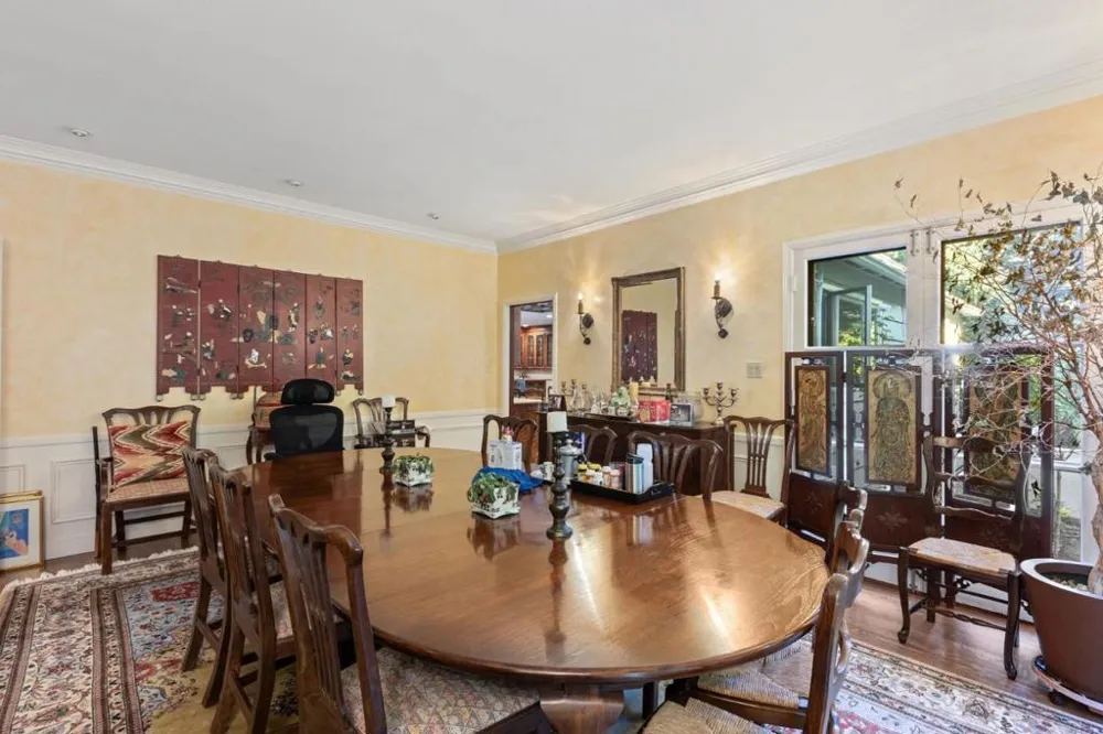 2155 Geri Lane Hillsborough, CA 94010