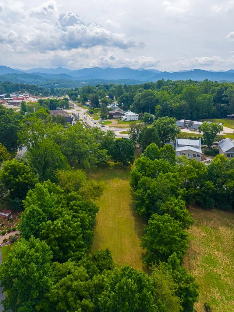 Georgia Rd. Franklin, NC 28734