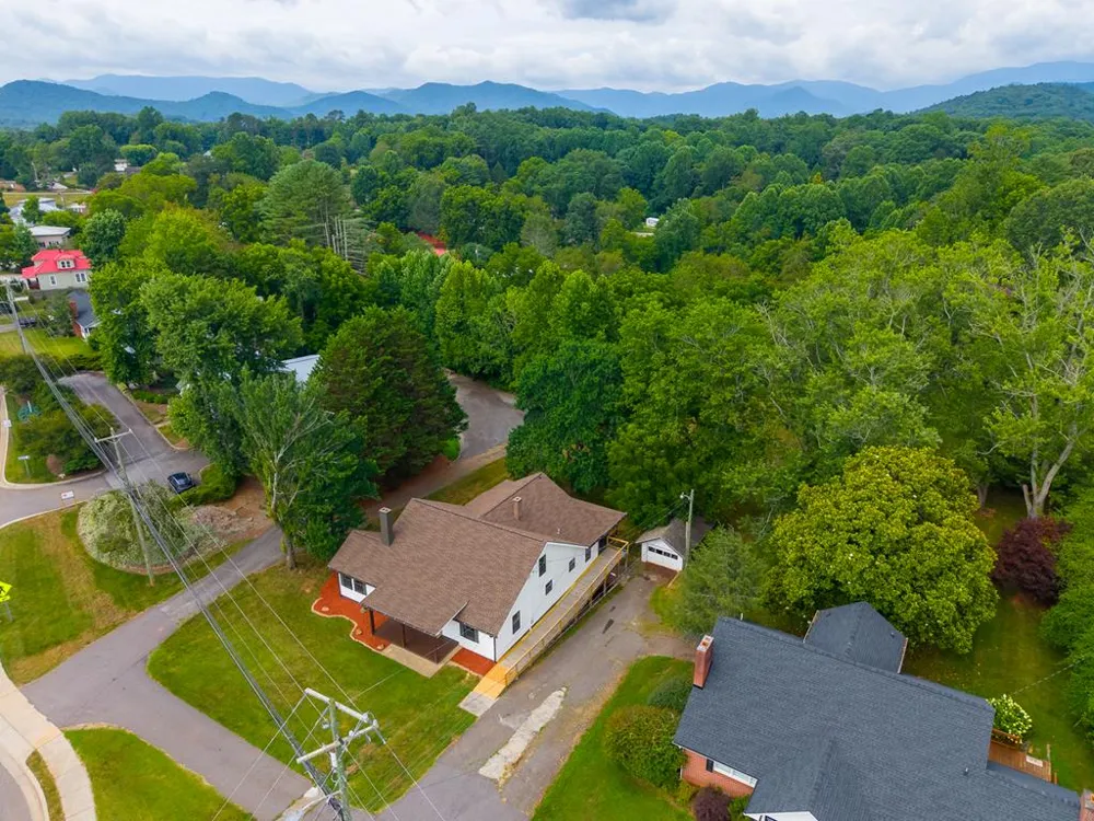 Georgia Rd. Franklin, NC 28734