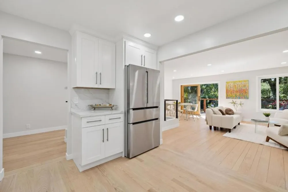 163 Crescent Avenue Portola Valley, CA 94028