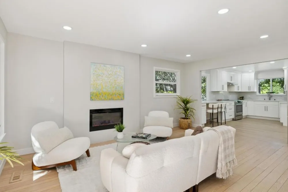 163 Crescent Avenue Portola Valley, CA 94028
