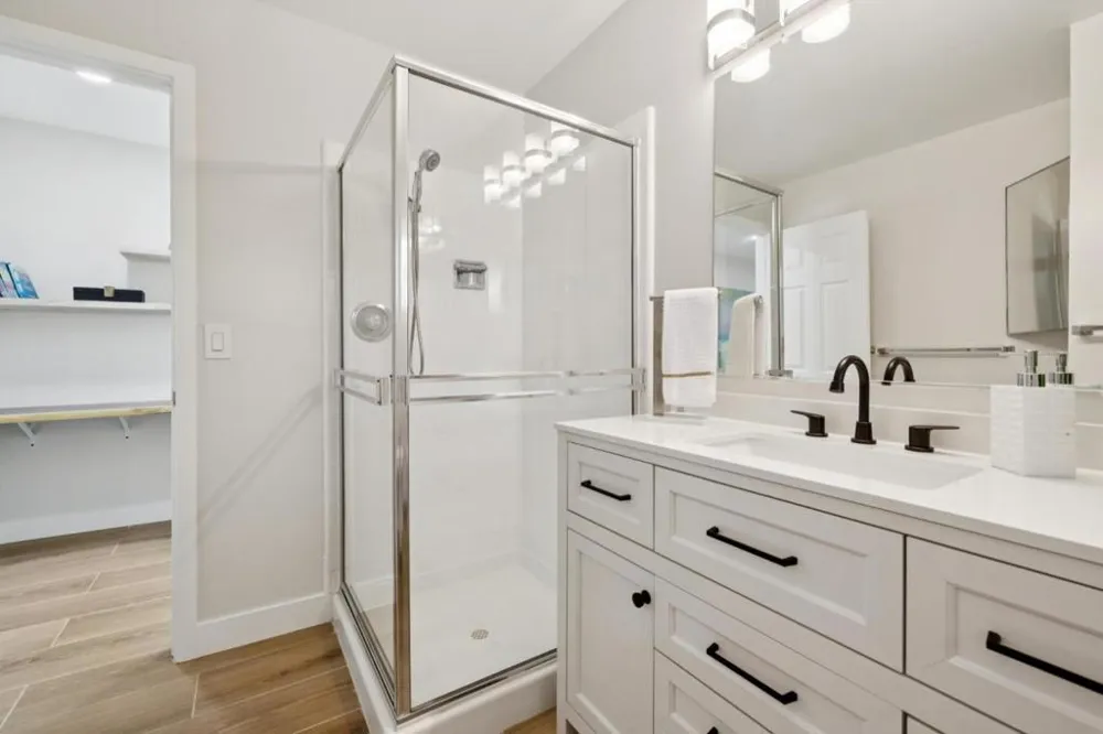 163 Crescent Avenue Portola Valley, CA 94028
