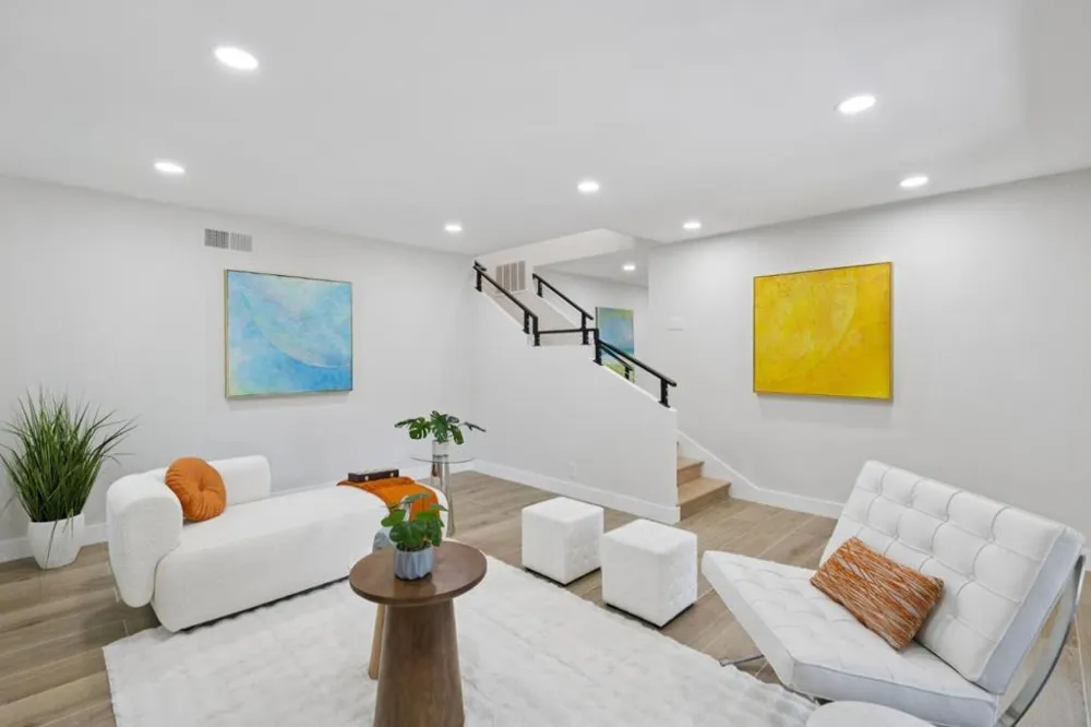 163 Crescent Avenue Portola Valley, CA 94028