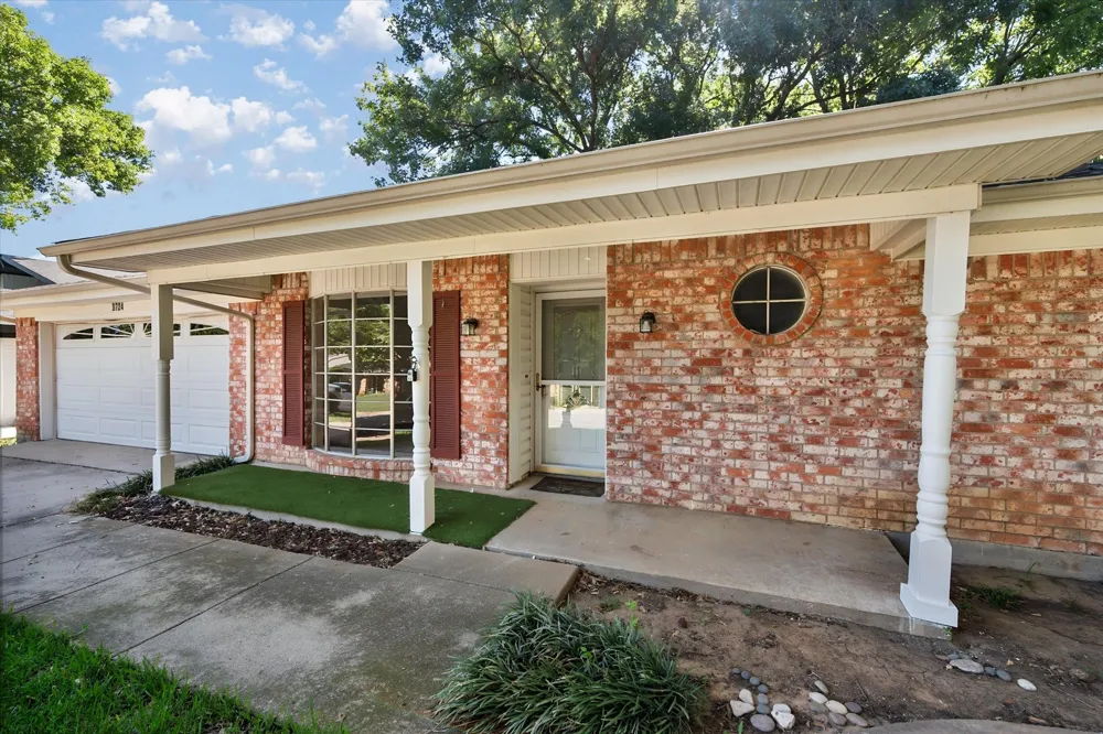 3724 Billie Faye Drive North Richland Hills, TX 76180