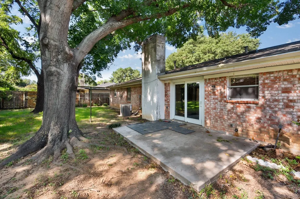 3724 Billie Faye Drive North Richland Hills, TX 76180