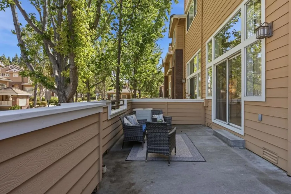 553 Mill River Lane San Jose, CA 95134