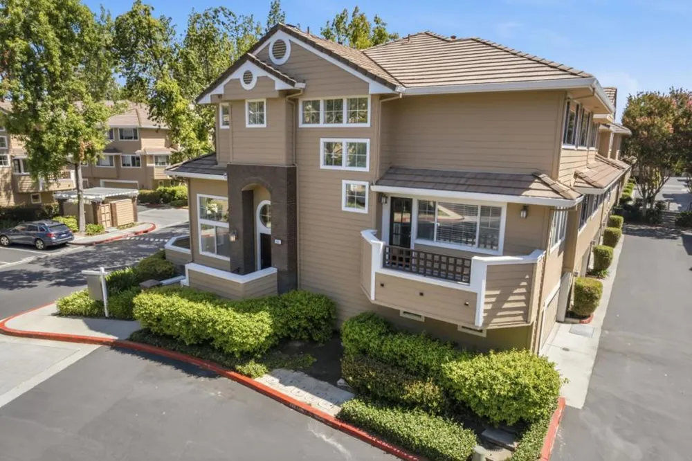 553 Mill River Lane San Jose, CA 95134