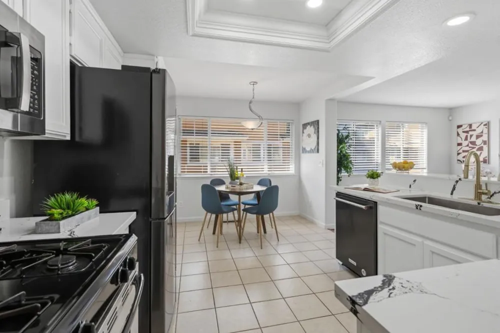 553 Mill River Lane San Jose, CA 95134