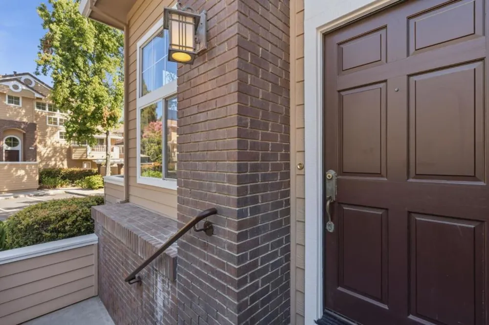 553 Mill River Lane San Jose, CA 95134