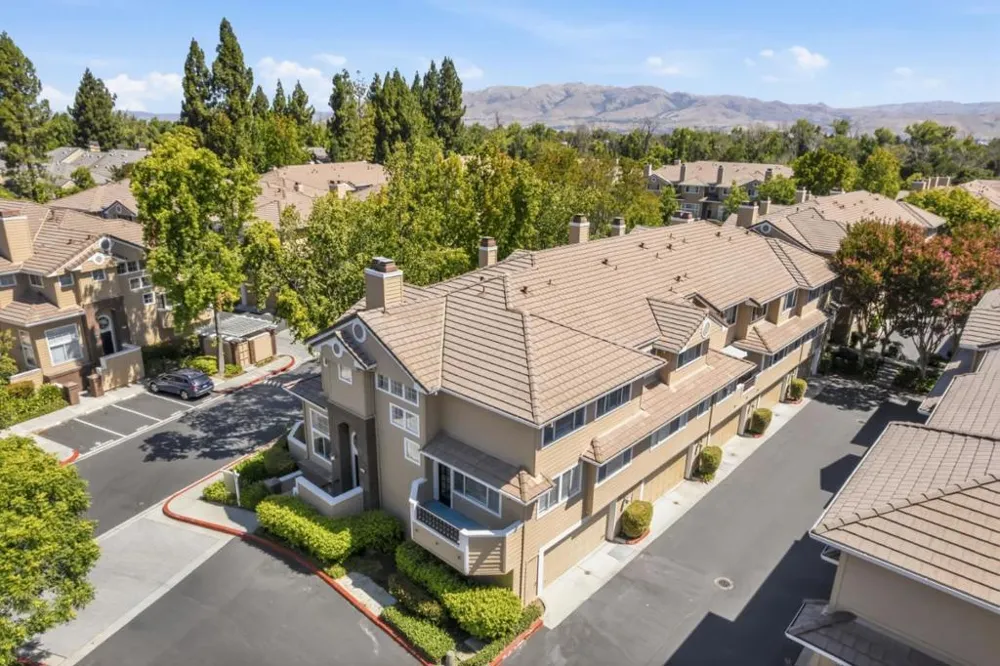 553 Mill River Lane San Jose, CA 95134