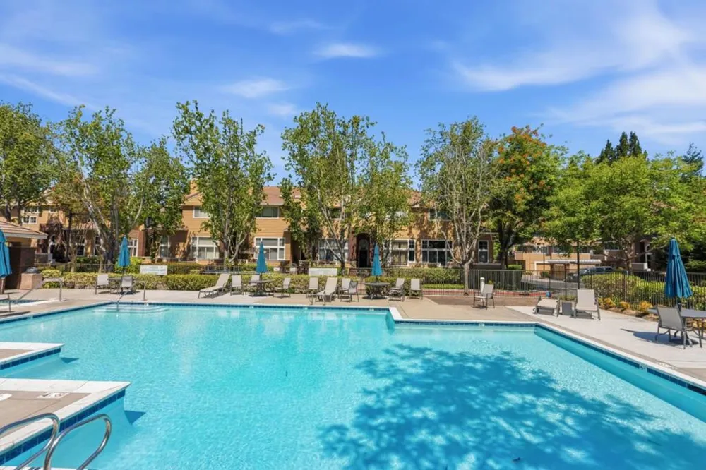 553 Mill River Lane San Jose, CA 95134