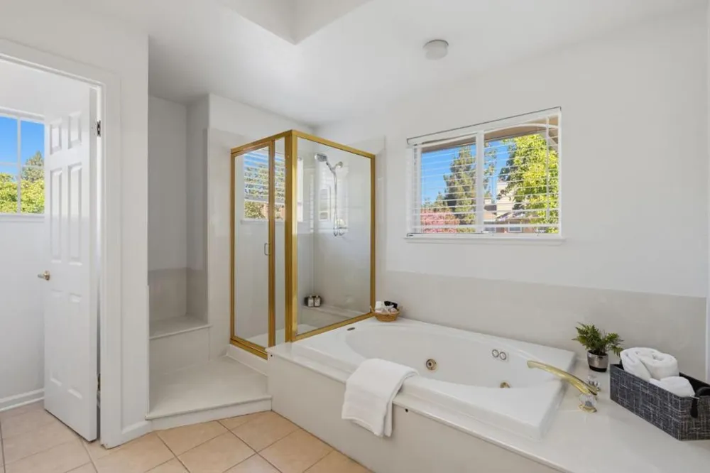 553 Mill River Lane San Jose, CA 95134