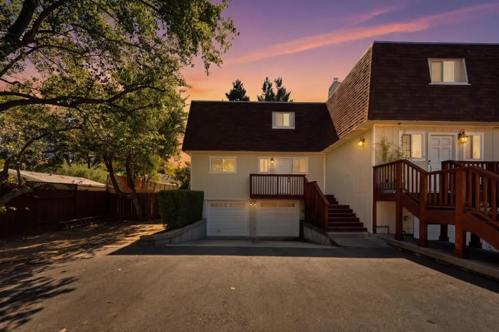 135 E Okeefe Street #4 Menlo Park, CA 94025