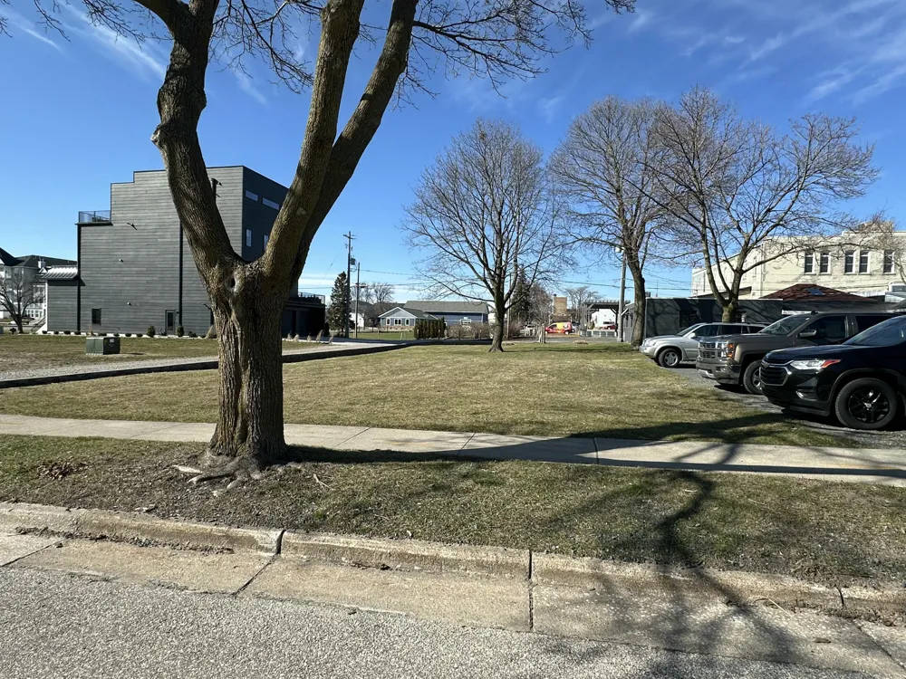 1065 W Danaher Street Ludington, MI 49431