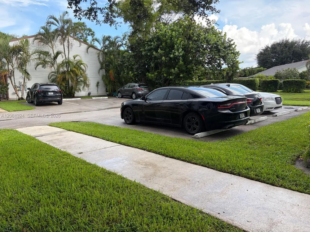 11858 E Brier Patch Ct E Wellington, FL 33414