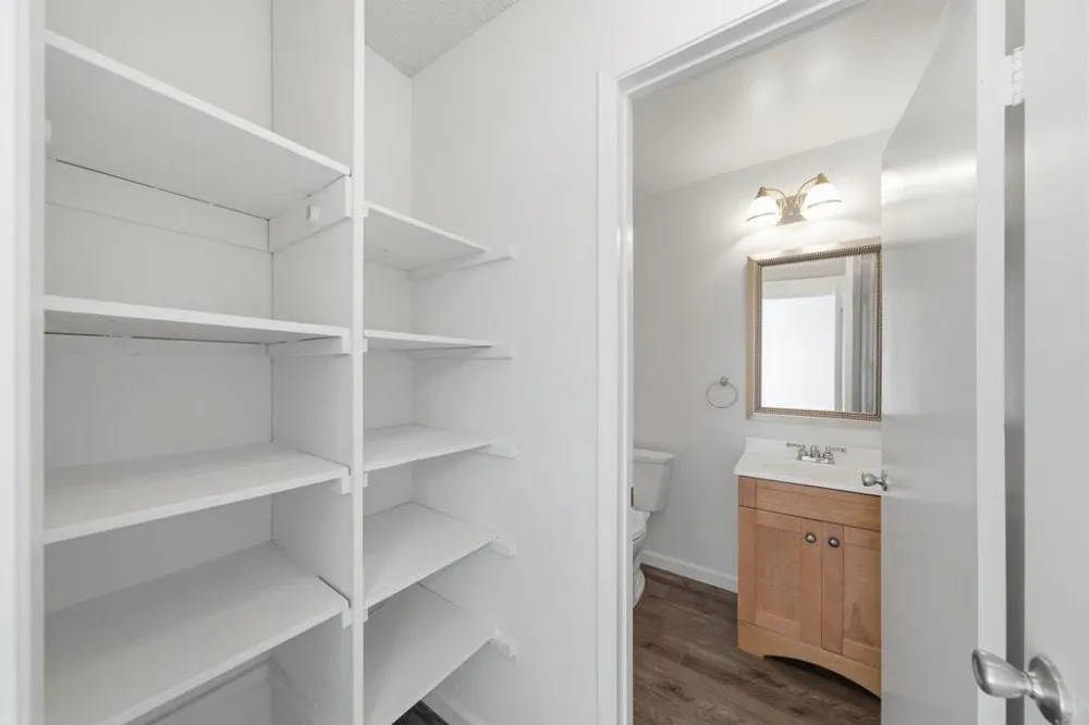 1681 Alvarado Avenue #10 Walnut Creek, CA 94597