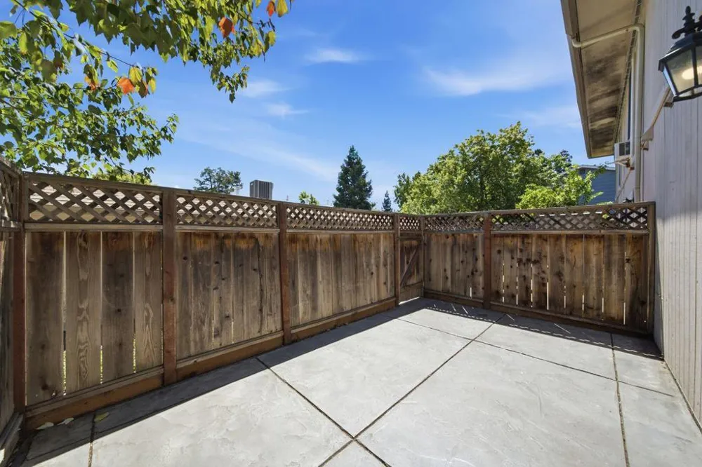 1681 Alvarado Avenue #10 Walnut Creek, CA 94597
