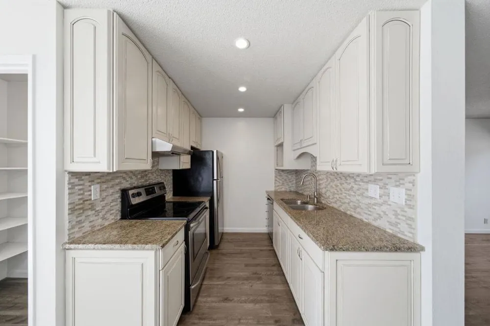 1681 Alvarado Avenue #10 Walnut Creek, CA 94597