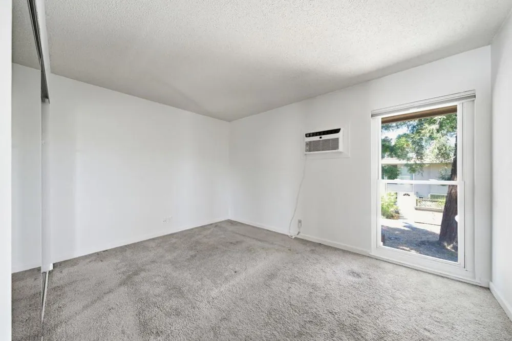 1681 Alvarado Avenue #10 Walnut Creek, CA 94597