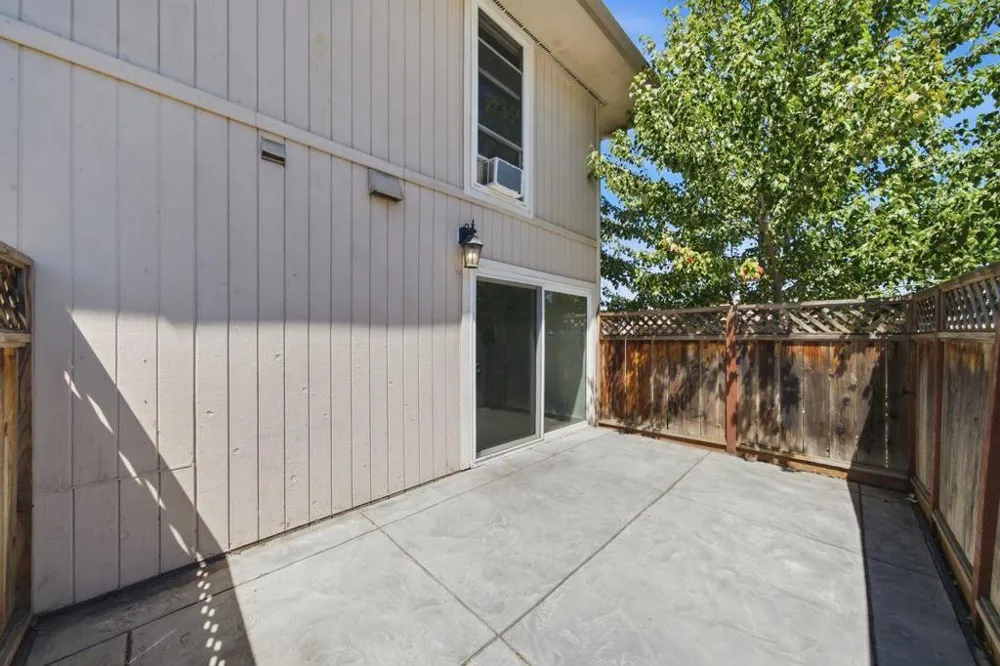 1681 Alvarado Avenue #10 Walnut Creek, CA 94597