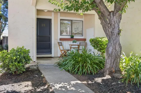 260 W Dunne Avenue #39