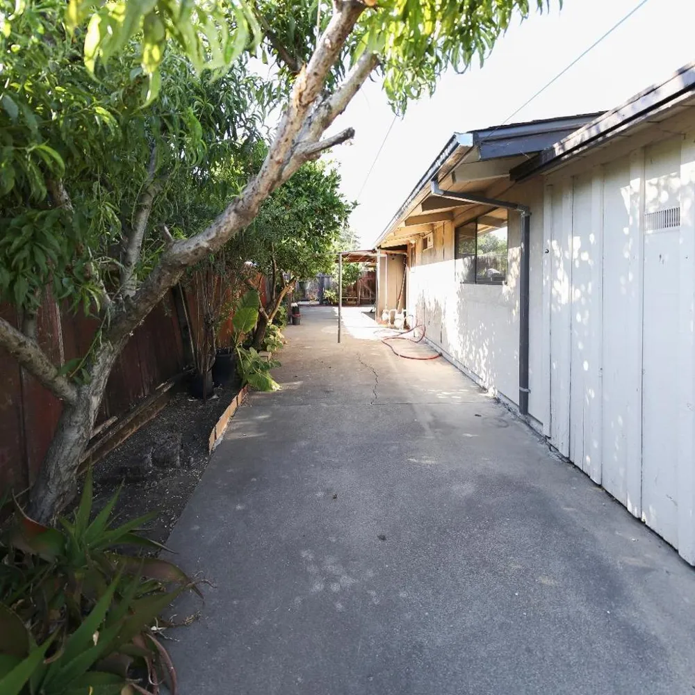 340 Walnut Lane Gilroy, CA 95020