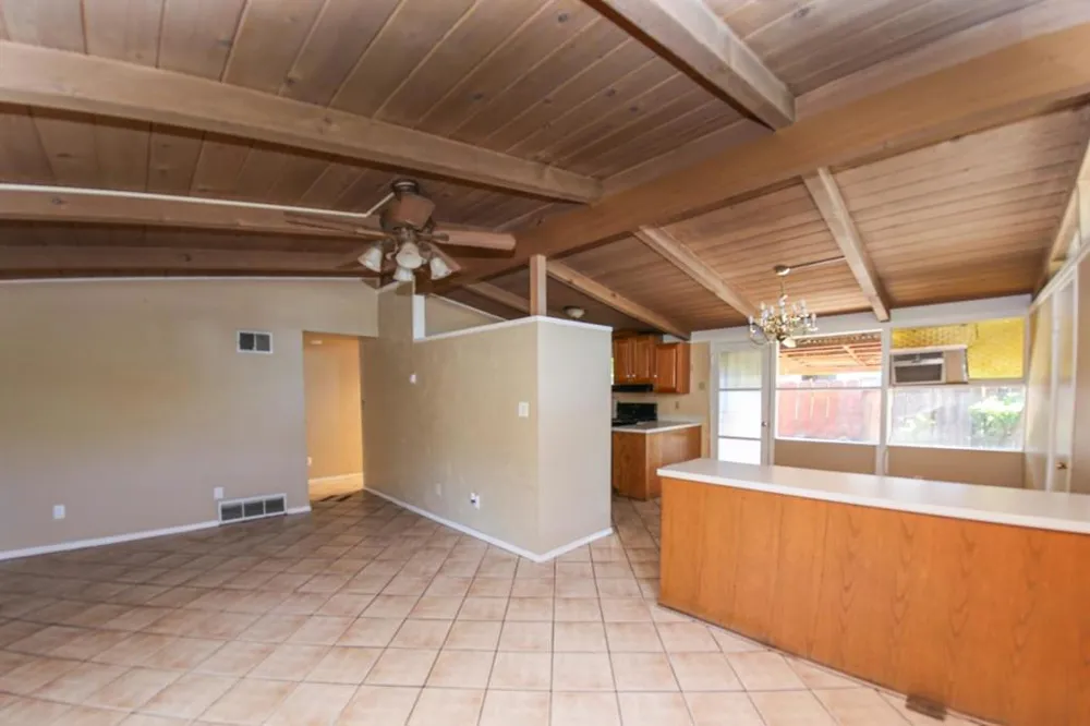 340 Walnut Lane Gilroy, CA 95020