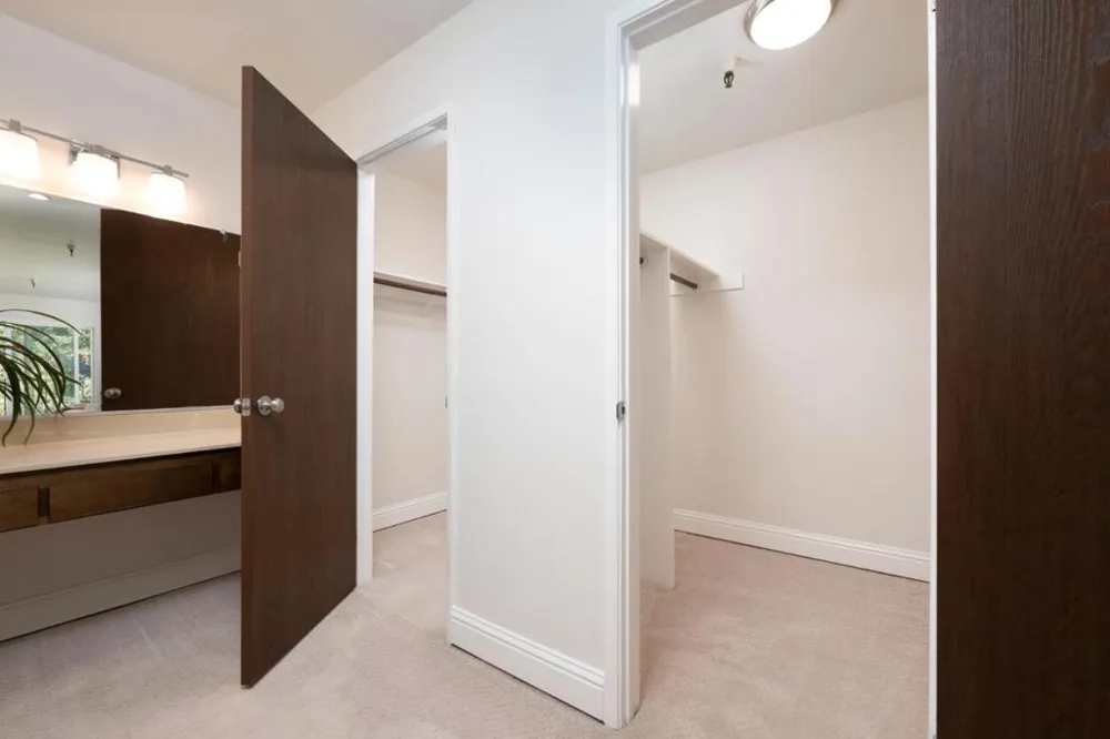 601 Leahy Street #306 Redwood City, CA 94061