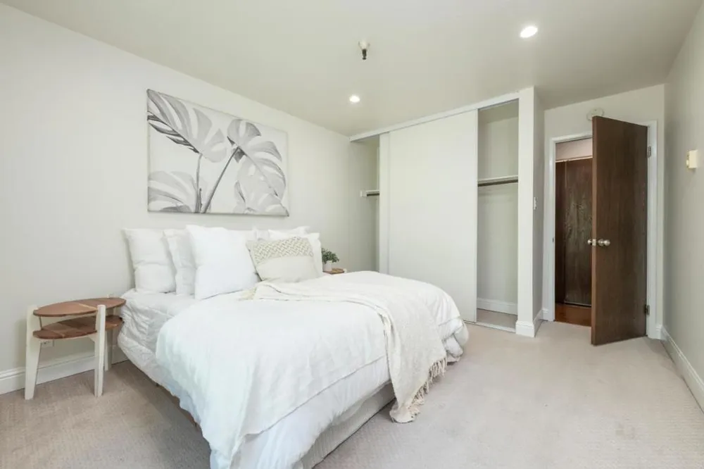 601 Leahy Street #306 Redwood City, CA 94061