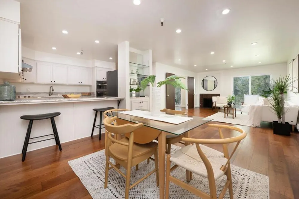 601 Leahy Street #306 Redwood City, CA 94061