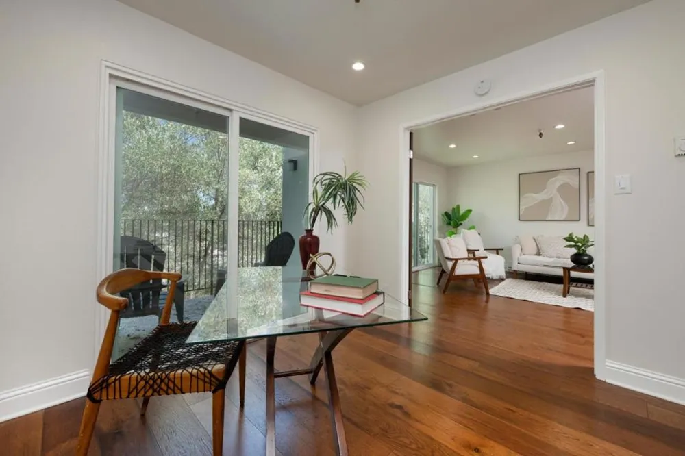 601 Leahy Street #306 Redwood City, CA 94061