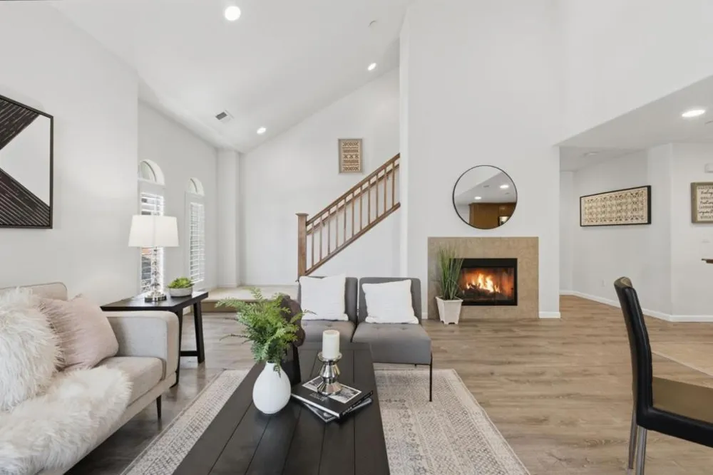 185 Montevina Way Hayward, CA 94545