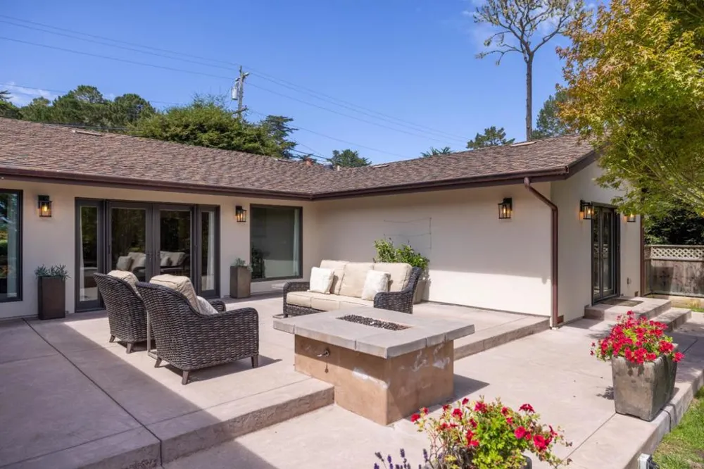 2976 Bird Rock Road Pebble Beach, CA 93953
