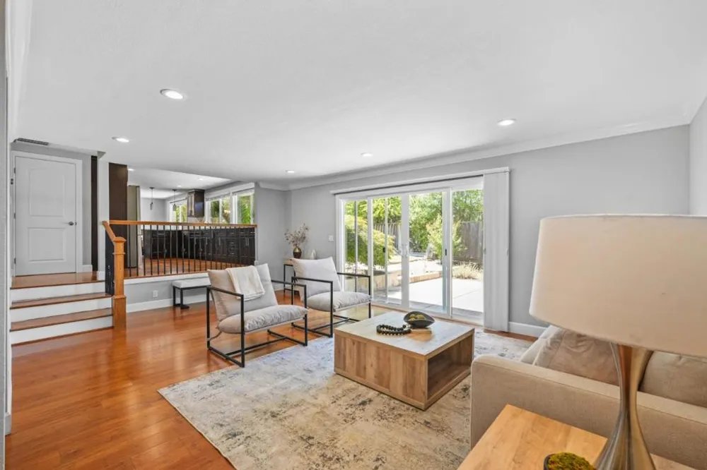 7967 Stonehurst Court Pleasanton, CA 94588
