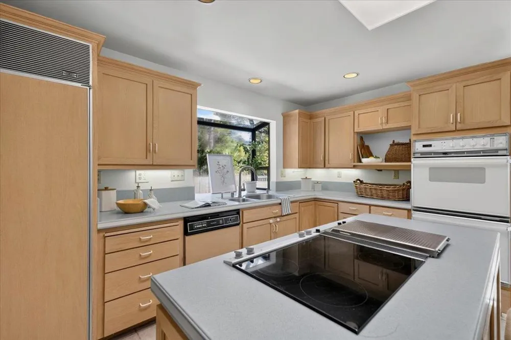 4088 Los Altos Drive Pebble Beach, CA 93953