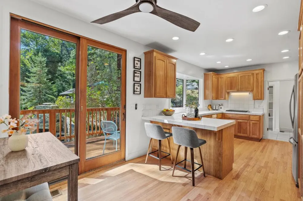 161 Aufderwood Lane Brookdale, CA 95007