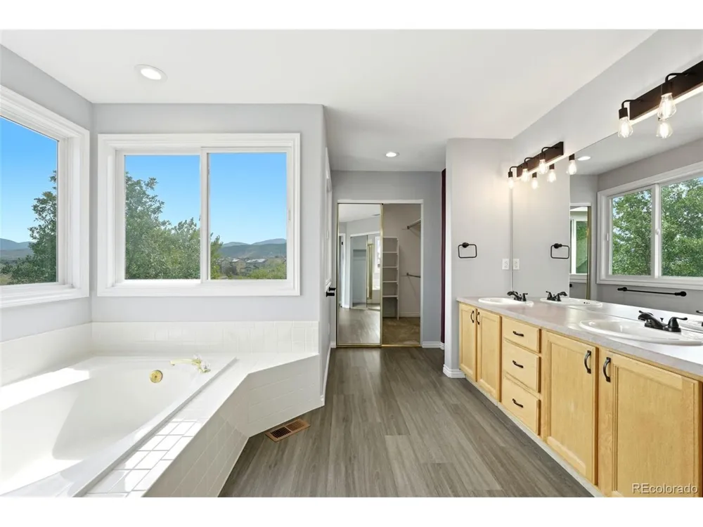 6515 S Routt Street Littleton, CO 80127