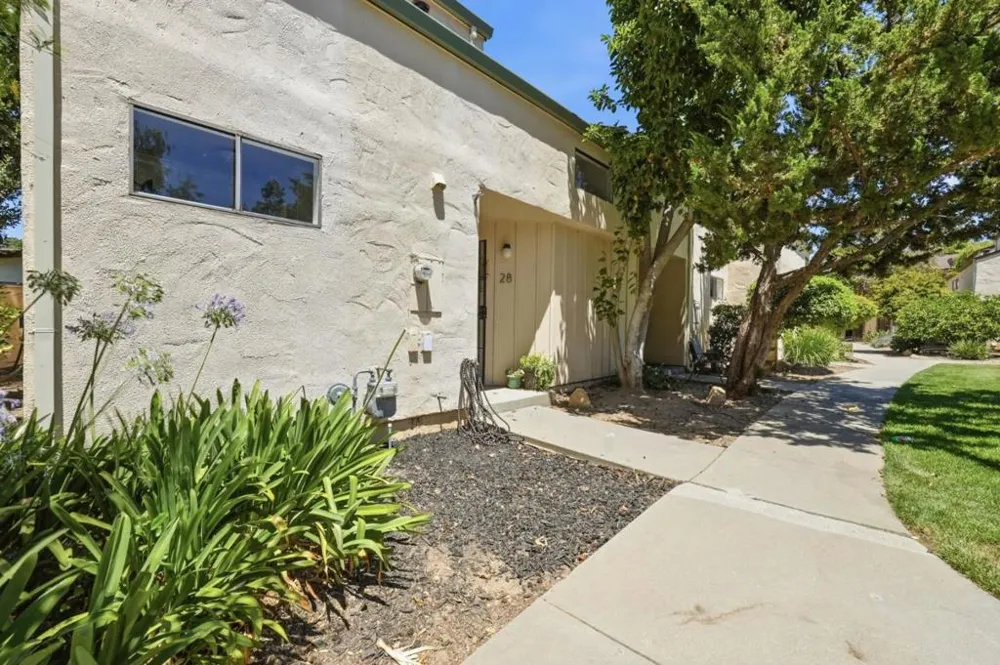 8105 Kern Avenue #28 Gilroy, CA 95020