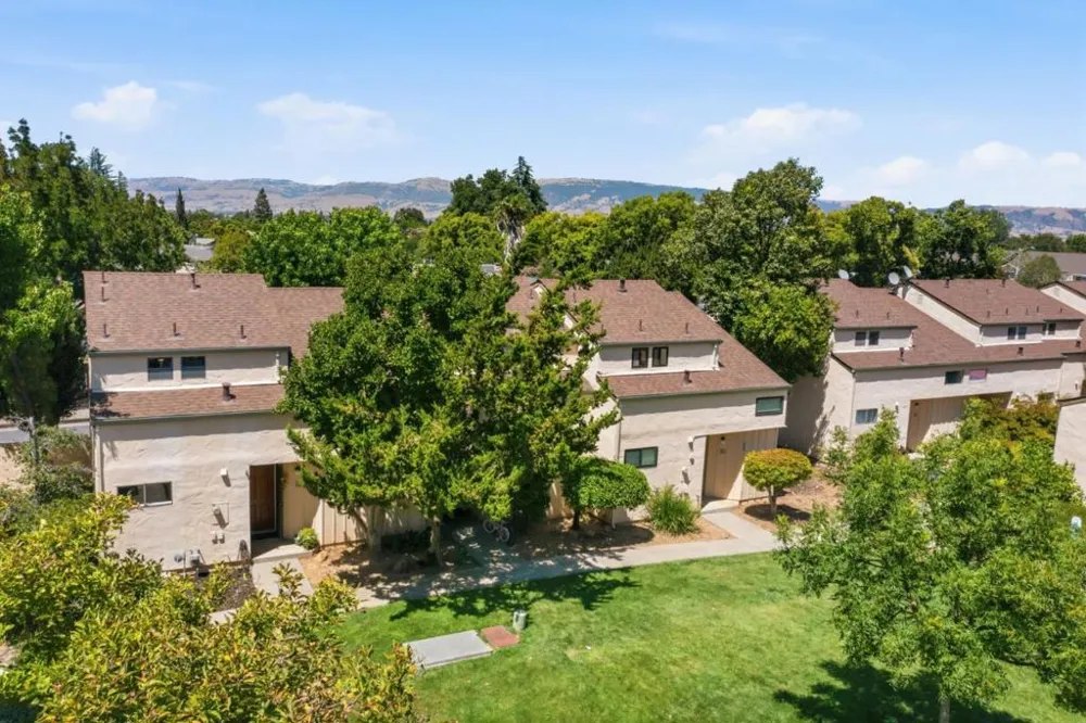 8105 Kern Avenue #28 Gilroy, CA 95020