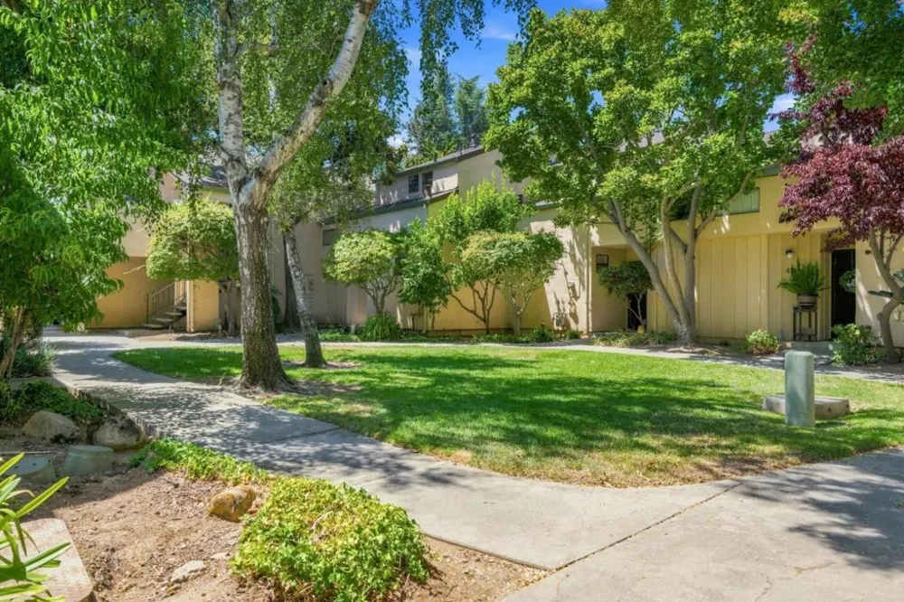8105 Kern Avenue #28 Gilroy, CA 95020