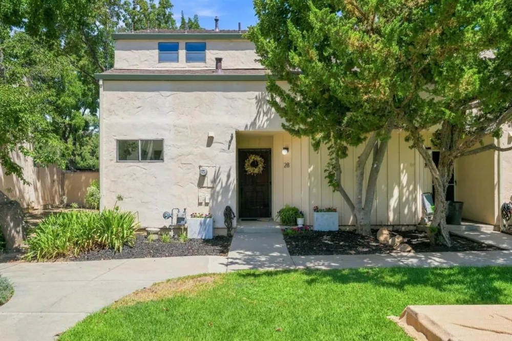 8105 Kern Avenue #28 Gilroy, CA 95020