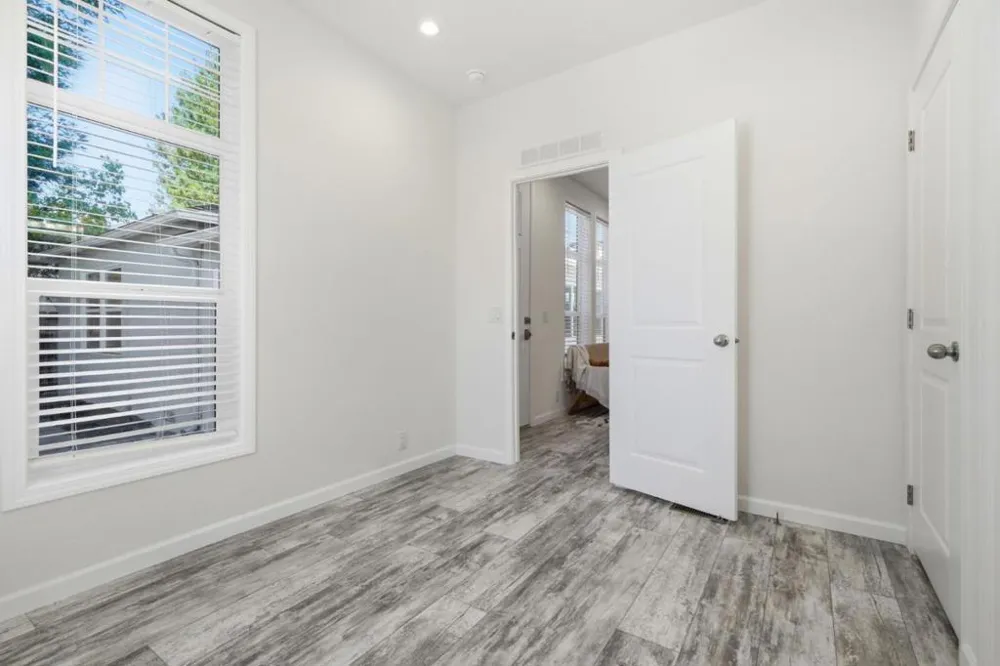 11021104 Palm Avenue Redwood City, CA 94061