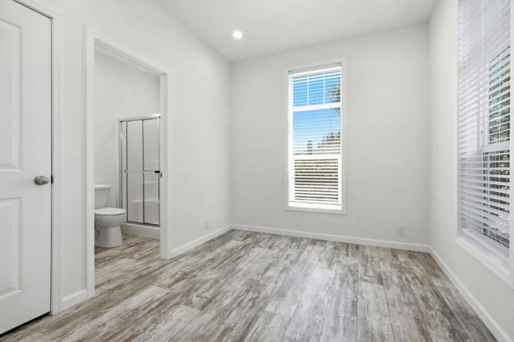 11021104 Palm Avenue Redwood City, CA 94061