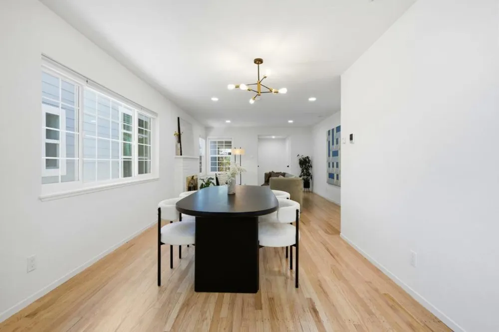 11021104 Palm Avenue Redwood City, CA 94061