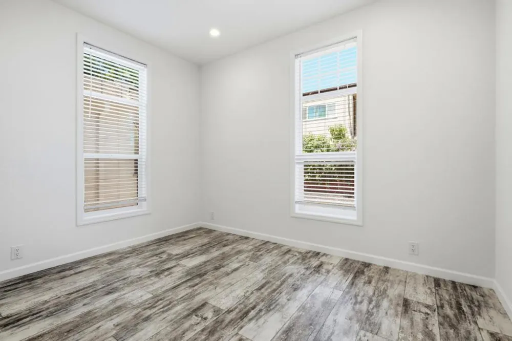 11021104 Palm Avenue Redwood City, CA 94061