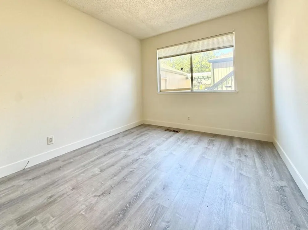 522 Lancaster Lane Bay Point, CA 94565