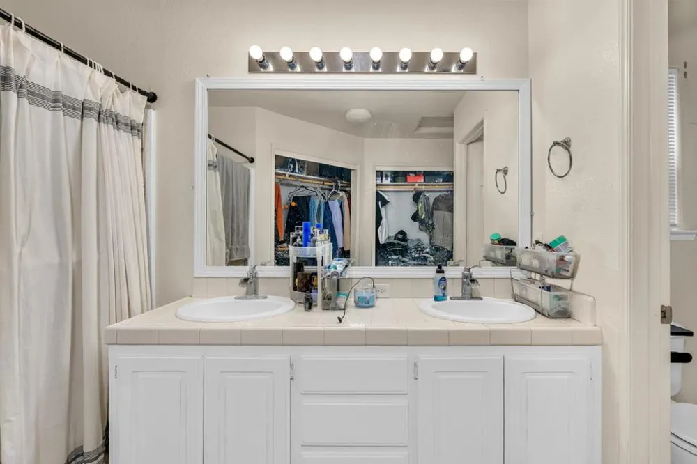 721 Rhine Court Los Banos, CA 93635