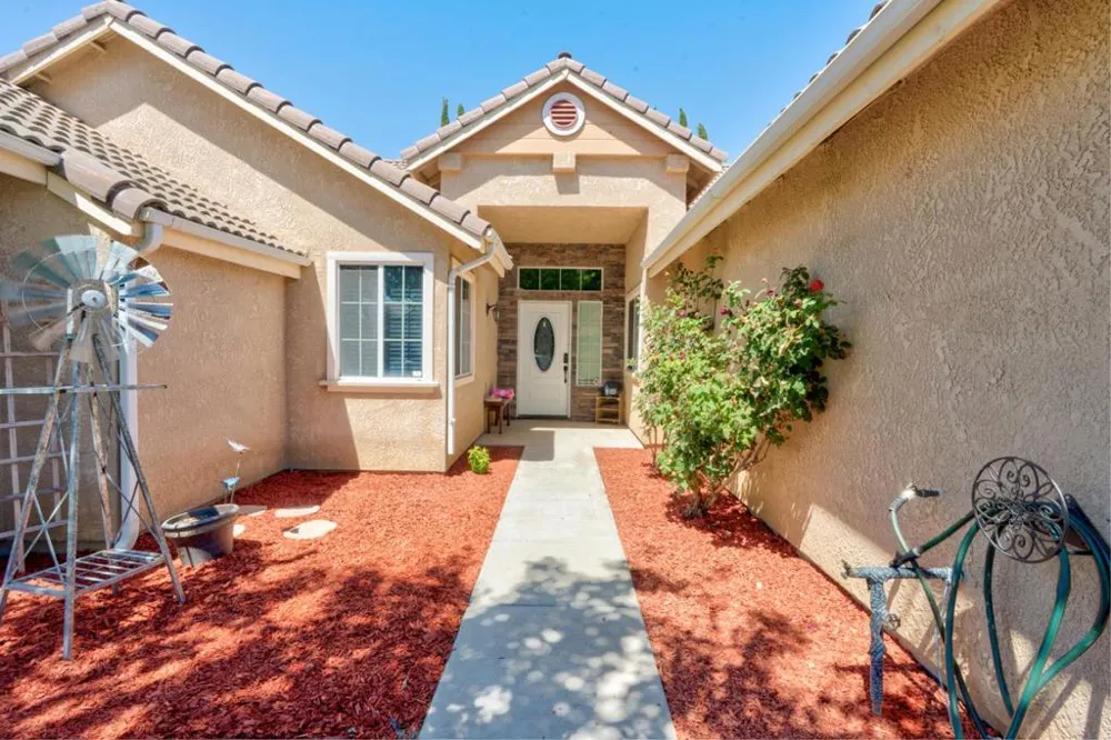721 Rhine Court Los Banos, CA 93635