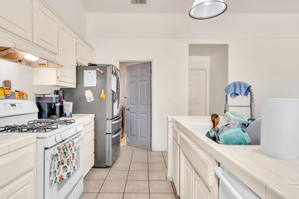 721 Rhine Court Los Banos, CA 93635