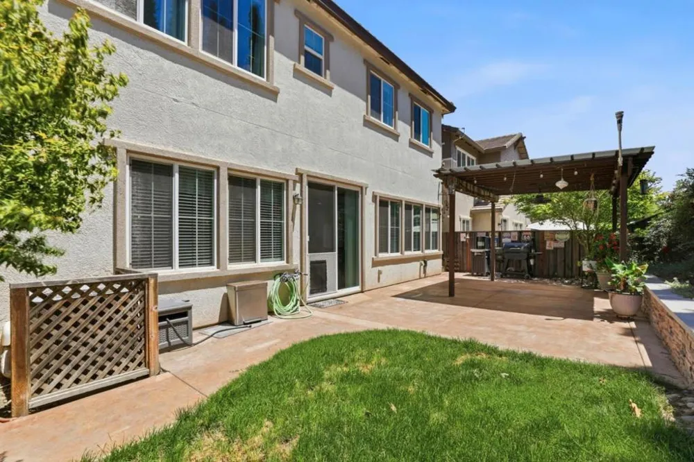 6567 Sanchez Place Gilroy, CA 95020